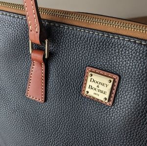 Dooney & Bourke Black Tote NWOT